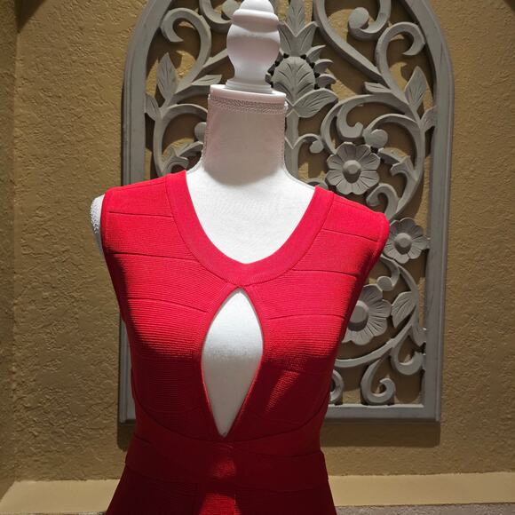 Hot Miami Styles Red Bodycon Dress Cutout New Year Valentine Cocktail S - Picture 5 of 13